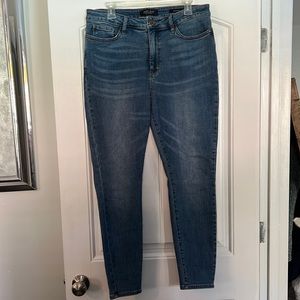 Judy Blue skinny fit jeans size 15/32